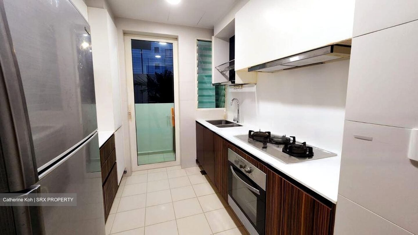 Vacanza @ East (D14), Condominium #619432991